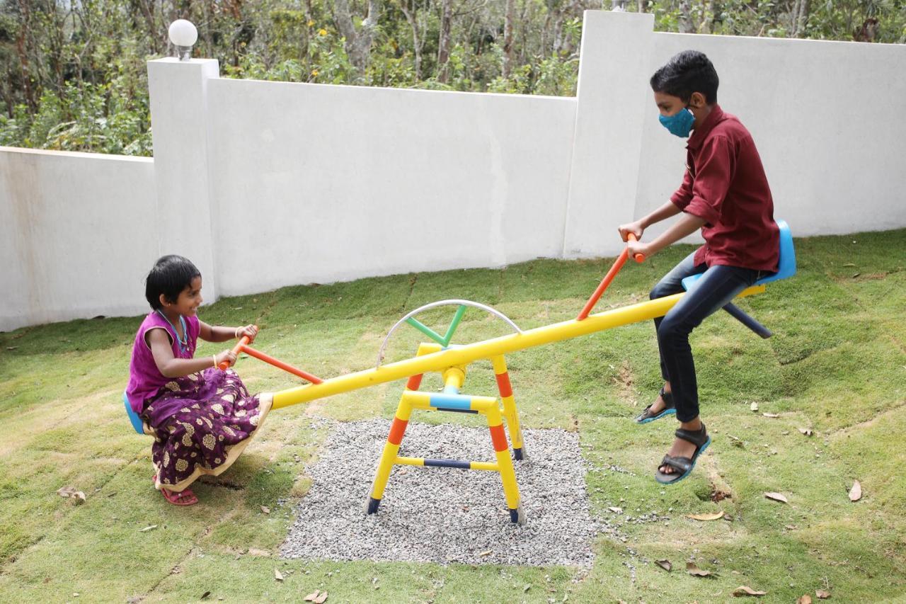 Paadi Holidays Ramakkalmedu Idukki Eksteriør bilde