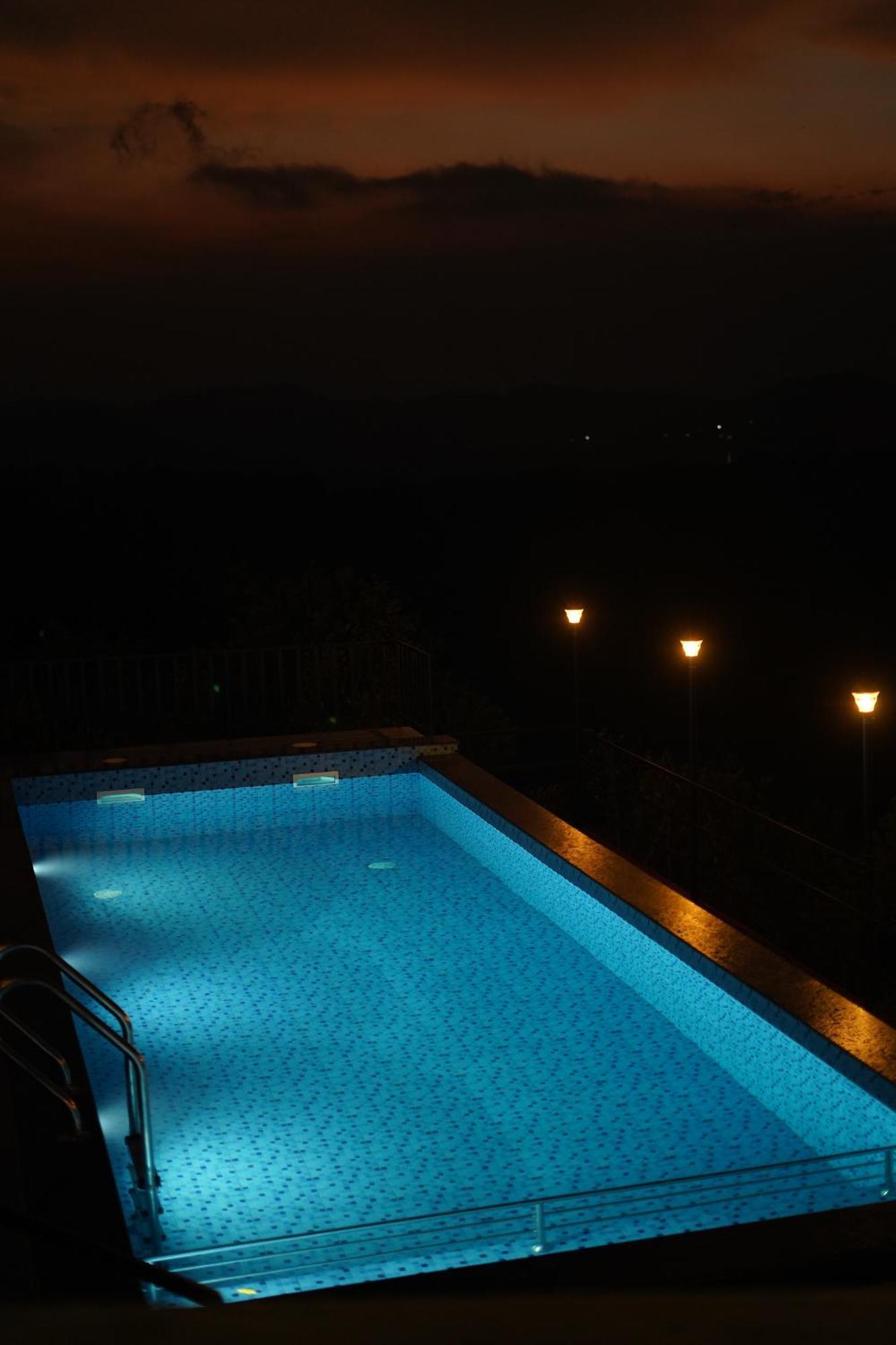 Paadi Holidays Ramakkalmedu Idukki Eksteriør bilde
